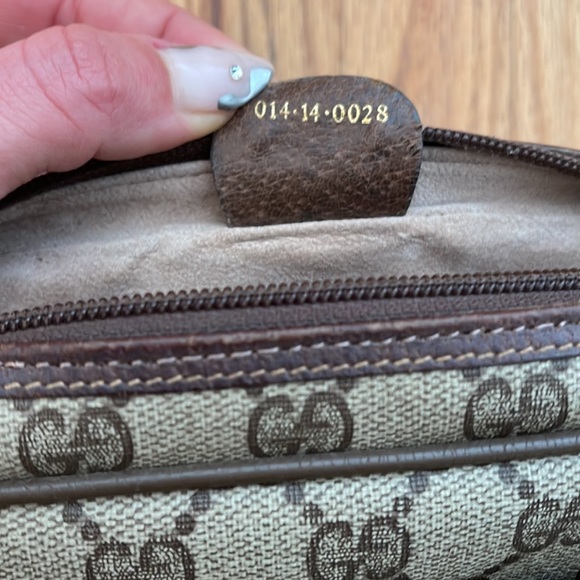 Vintage Gucci GG Brown Canvas Zip Logo Clutch - Picture 6 of 14